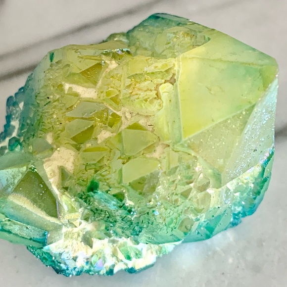 Yellow/Aqua Aura Quartz Crystal - Picture 8 of 10